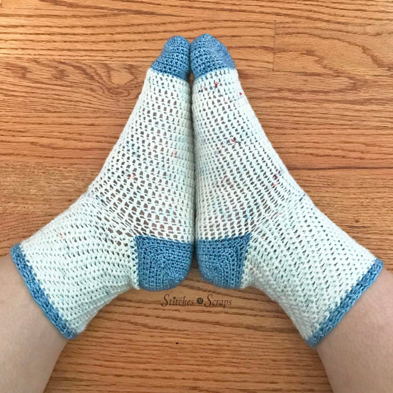 Free Sock Crochet Pattern from Stitches N Scraps