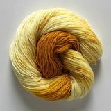 Bulky-weight chunky yarn in Creme Brulee - planned pooling / self-striping