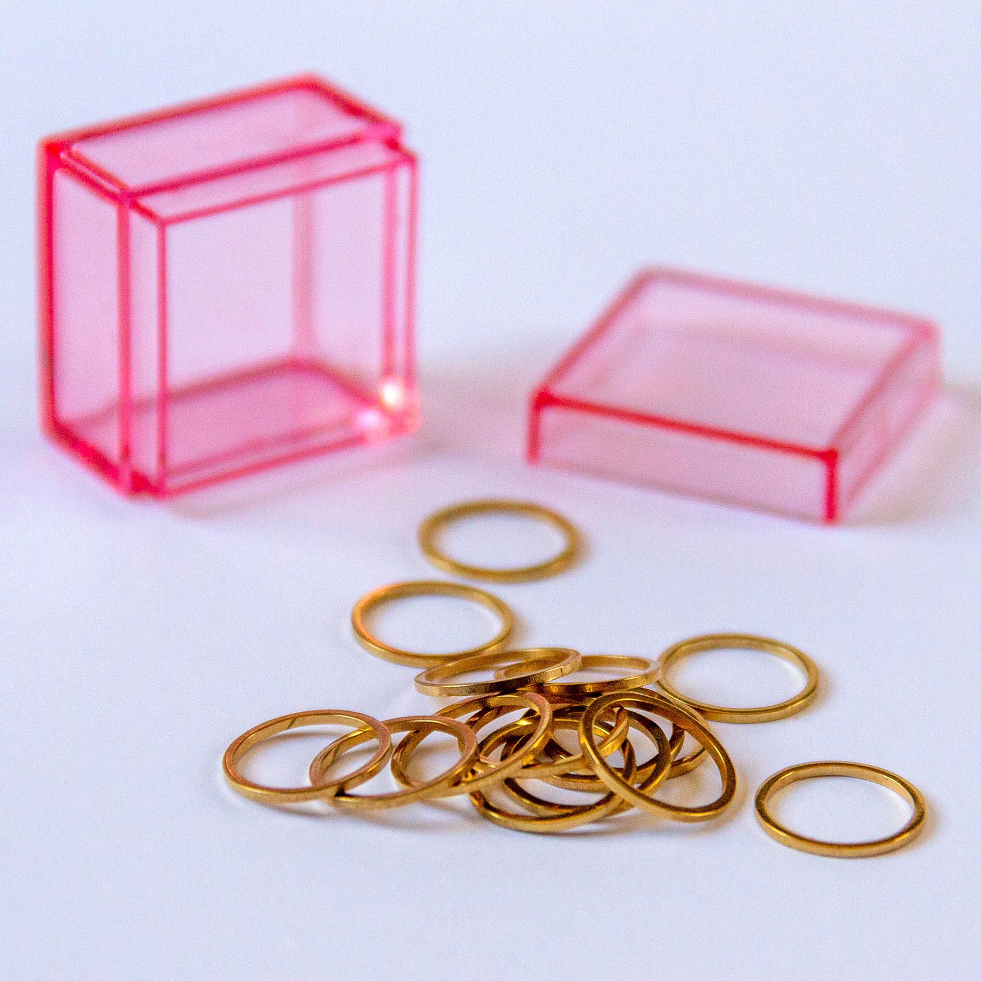 metallic gold stitch markers for knitters