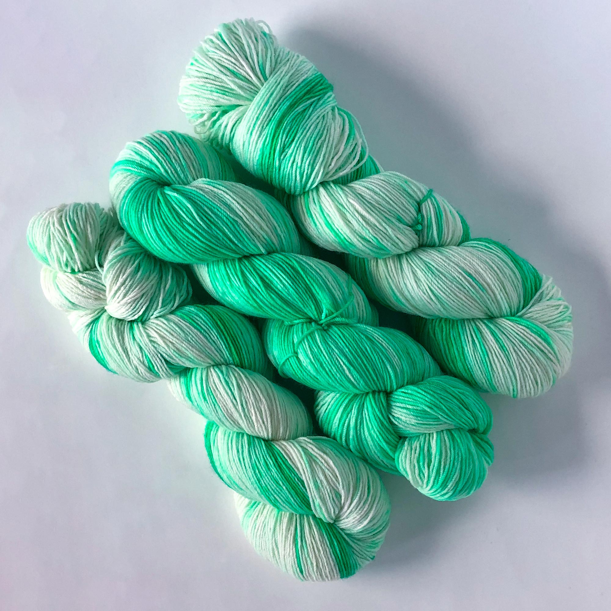 minty lime green variegated sock yarn 