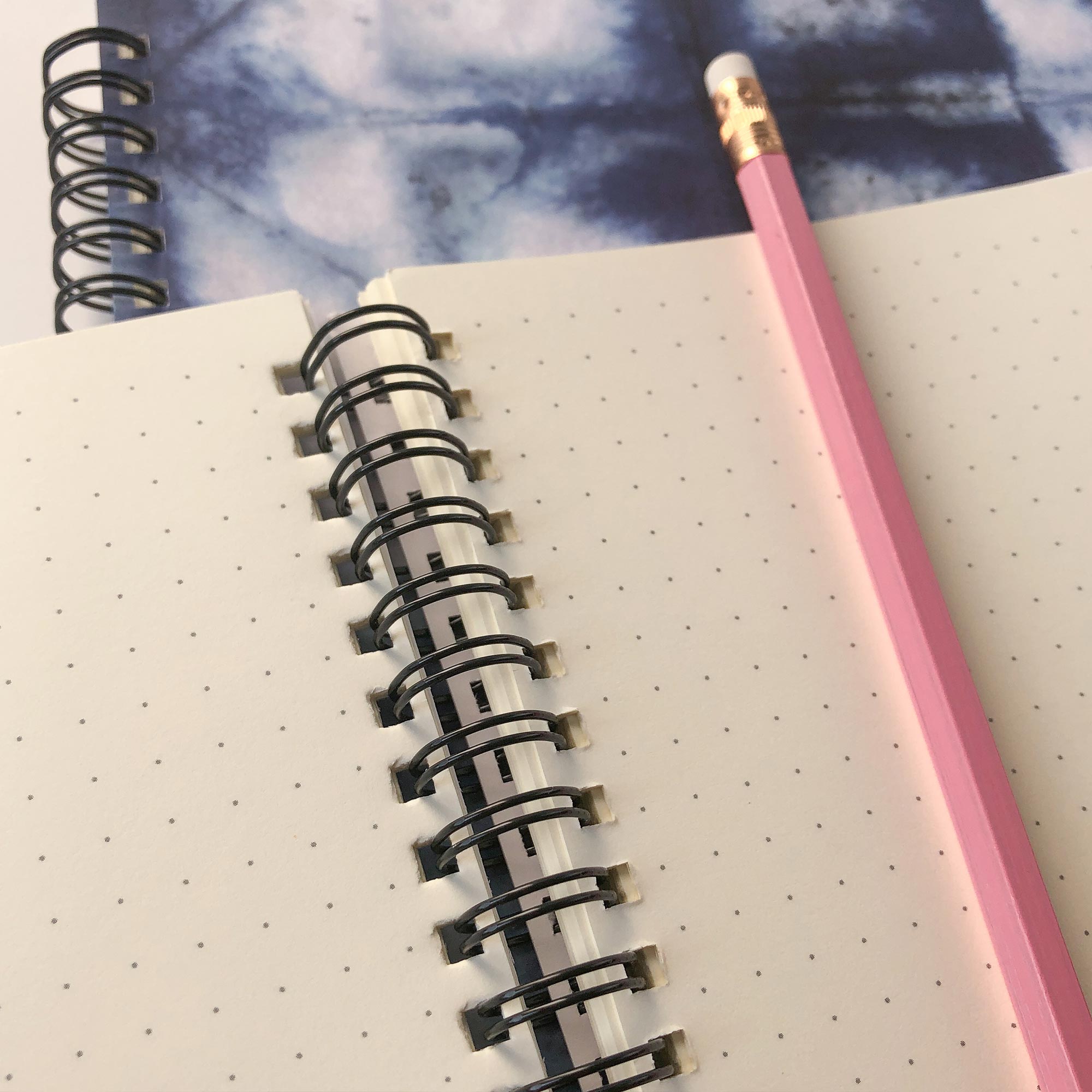 dot grid / bullet journal 