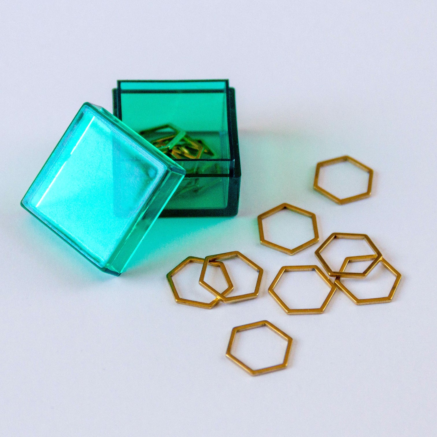 HEXAGON STITCH MARKERS Gift for Knitters Global Backyard Global Backyard Industries